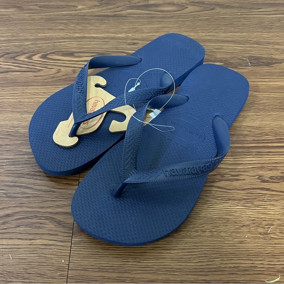Havaianas Shoes - NEW Havaianas Navy Blue Slim Flip Flops Size 9/10 US